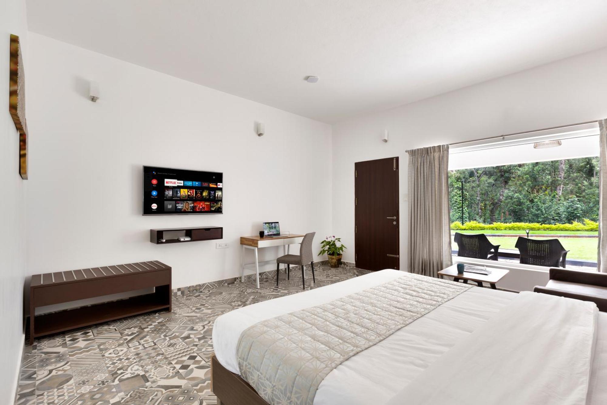 Hotel Tusker Trail By Luxunlock Suntikoppa Exterior foto